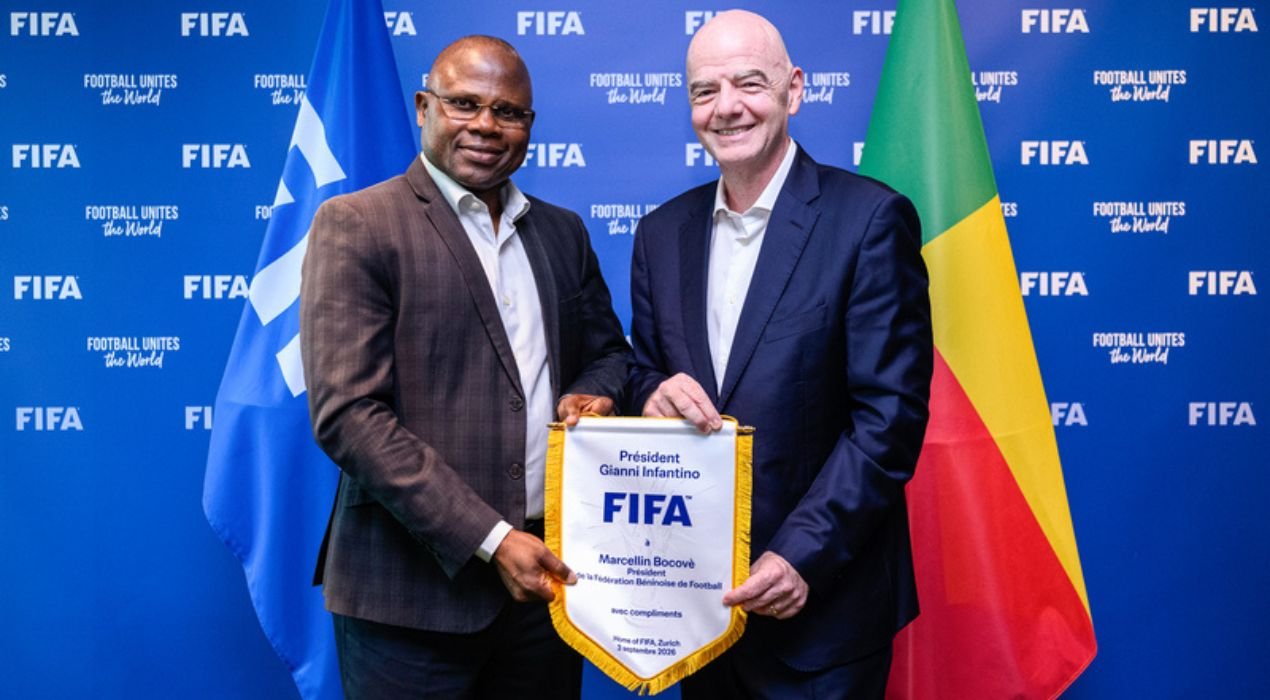 FBF : Marcellin Bocovè aux côtés du président de la FIFA, Gianni Infantino