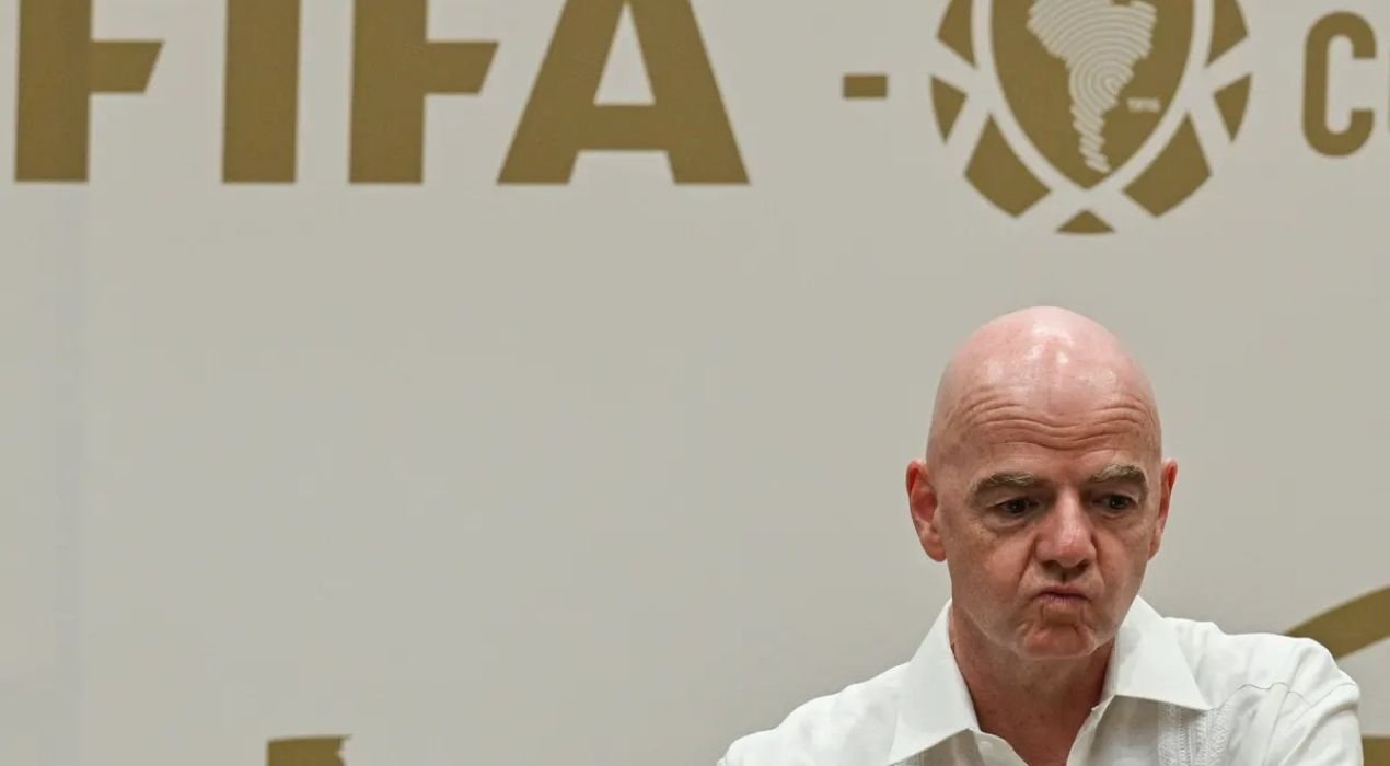 Crise à la FIFA : Trois grandes institutions dénoncent une « rupture de confiance »