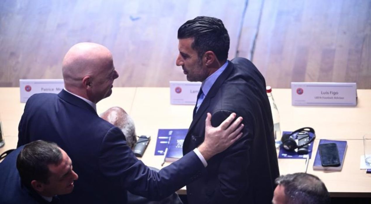 FIFA : Luis Figo, la légende portugaise réclame le départ d’Infantino, « Il doit partir»
