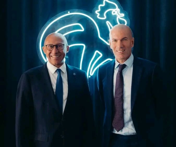Équipe de France : L’ère Zinédine Zidane débute, les premières informations