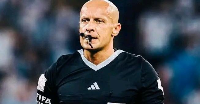 Argentine – Algérie : Szymon Marciniak, l’élite mondiale au sifflet