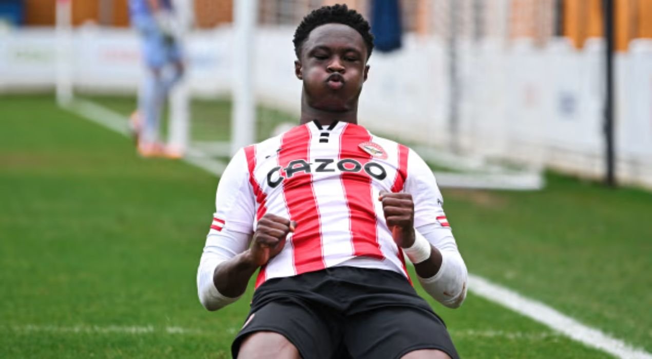 Brentford U21 : Doublé pour Michel Boni, le Guépard confirme après ses débuts internationaux