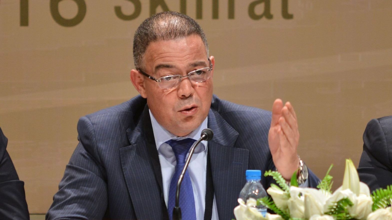 CAN Maroc 2025 : Fouzi Lekjaa tend la main aux algériens