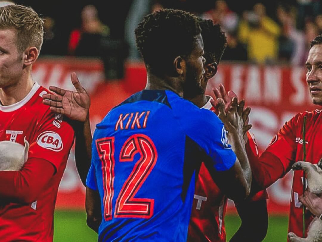 David Kiki et le FCS Bucarest sur le toit de la Roumanie