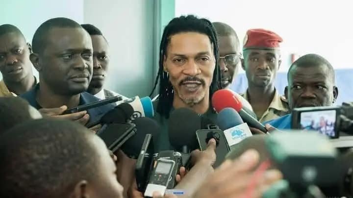 Centrafrique : Rigobert Song présenté à la presse, « Ce n’est pas juste un emploi »