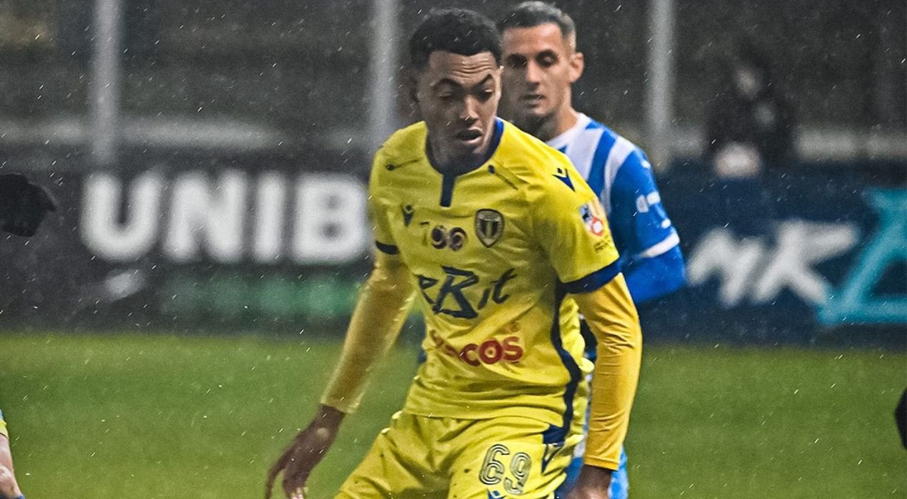 D1 Roumanie : Yohan Roche rassure après un malaise en plein match