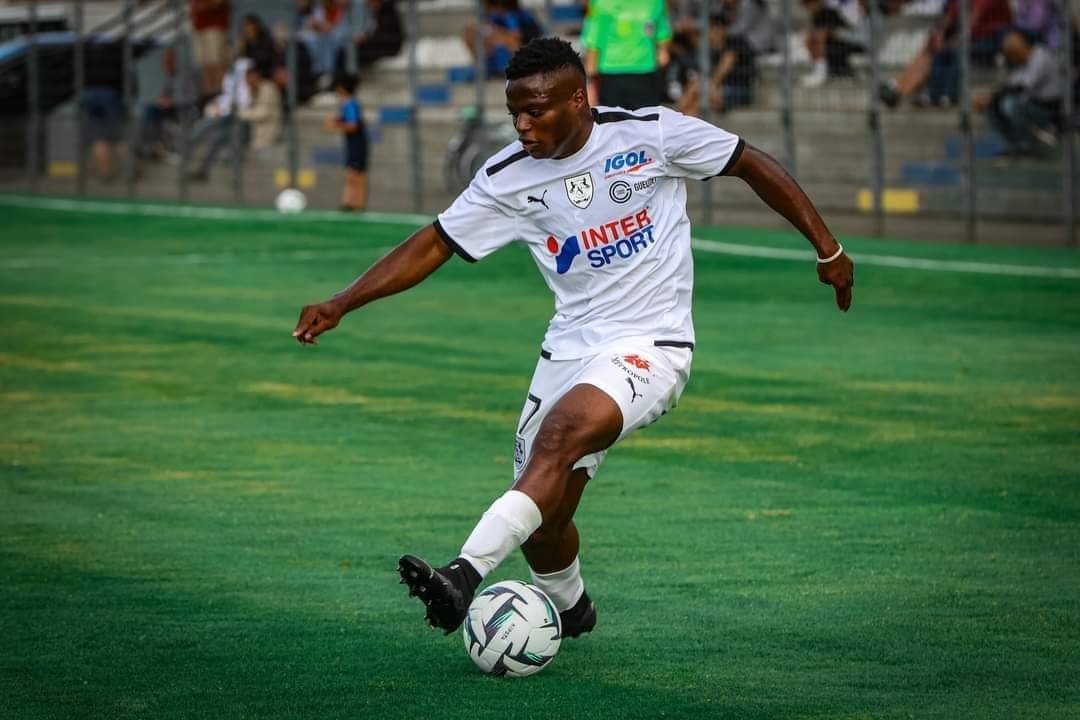Ange Josué Chibozo a rompu son prêt au Portugal pour retourner à Amiens SC