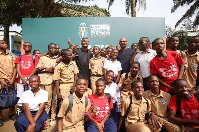 « C’est un des programmes phares de la CAF », Veron Mosengo-Omba sur « Kick and Learn »