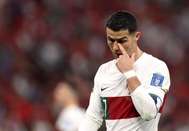 La réaction de Cristiano Ronaldo après le Ballon d’Or 2023 de Lionel Messi enflamme la toile