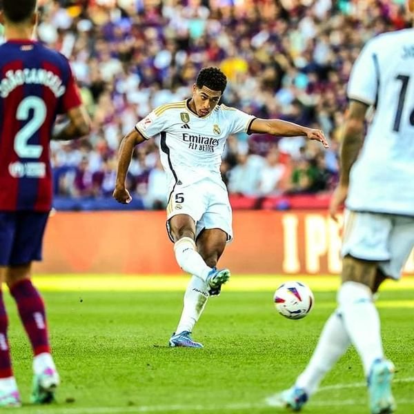 Liga, J10 : Jude Bellingham et le Real Madrid renversent le Barça