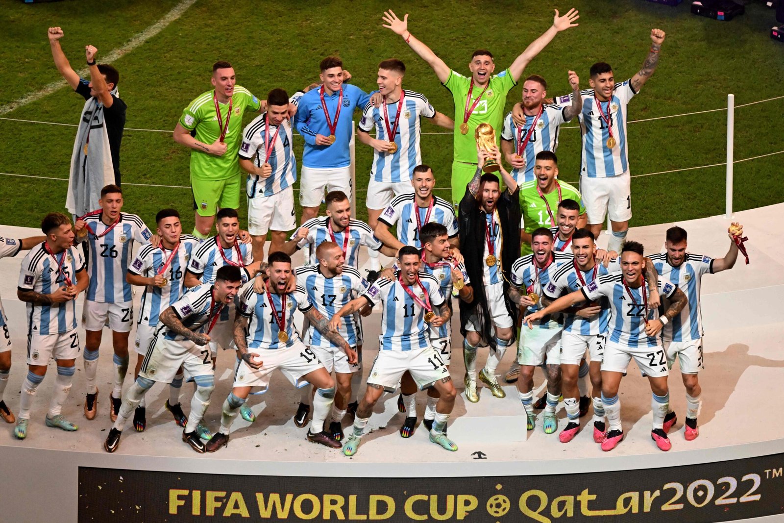 Un champion du monde 2022 avec l’Argentine suspendu deux ans pour dopage (Officiel)