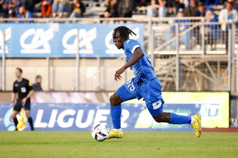 Ligue 2 BKT, J6 : L’ESTAC Troyes accroché, première apparition pour Junior Olaïtan