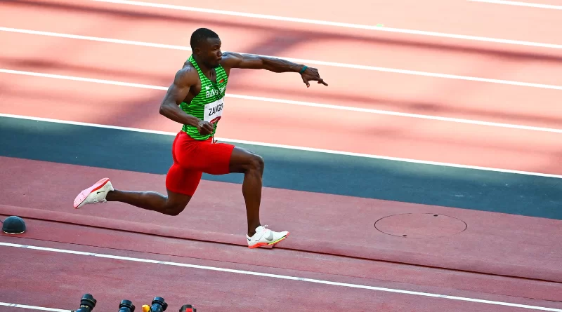 Mondiaux d’athlétisme 2023 : Le Burkinabé, Fabrice Zango champion du monde du triple saut