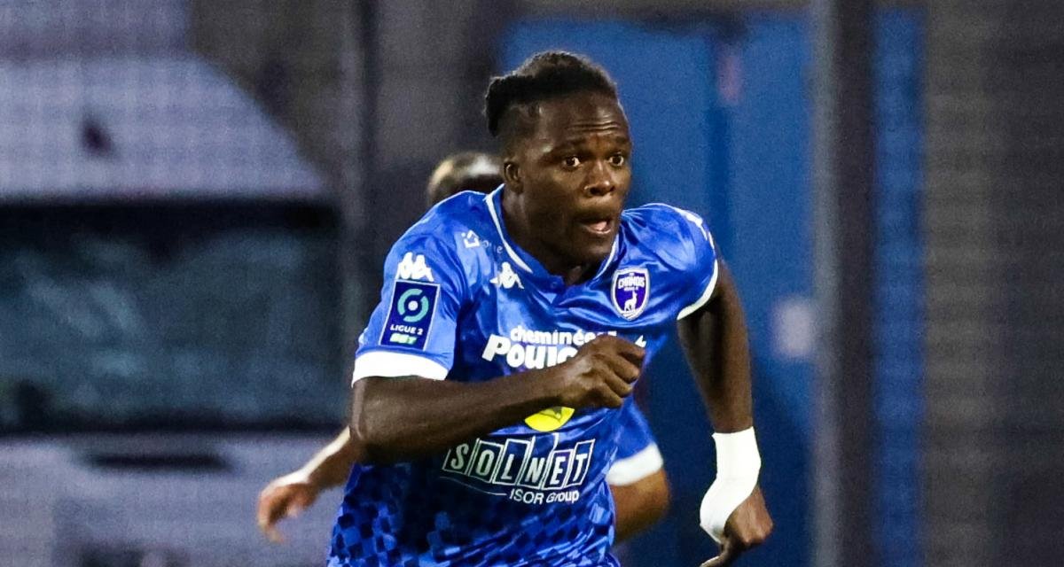 France, D3 : Niort débute bien la saison grâce à un énorme Junior Olaïtan