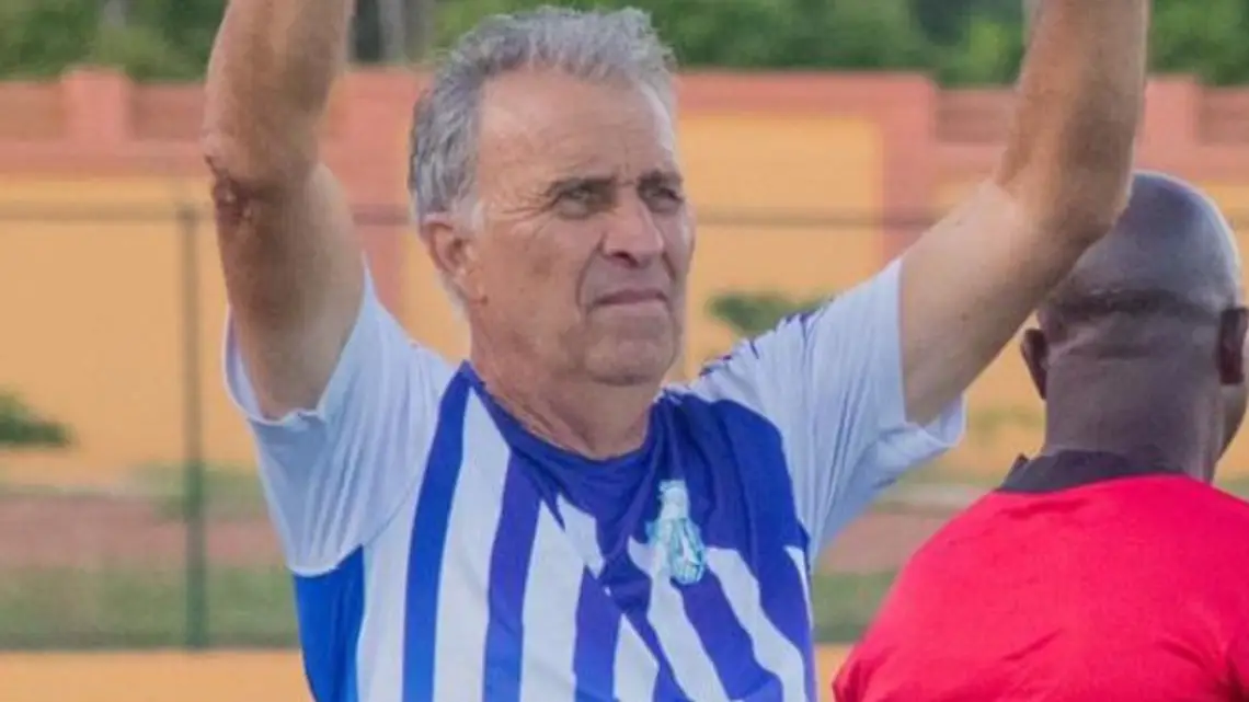 Super Ligue Pro : Victor Zvunka de Coton FC savoure le nouveau titre de champion