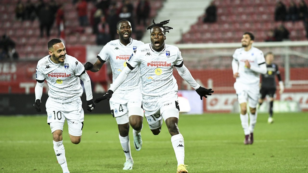 France : En lice pour le « Plus Beau But en Ligue 2 », Junior Olaitan annoncé au côtés des grands noms ce dimanche 28 mai 2023