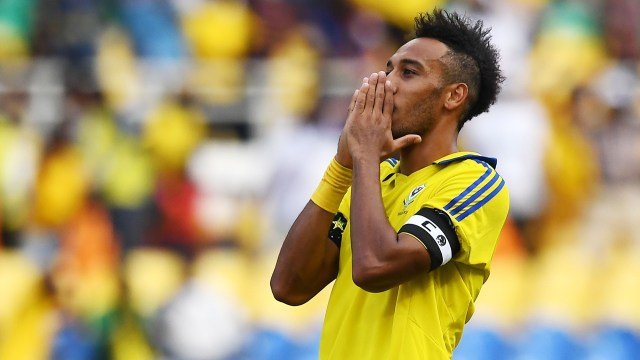 Gabon : Pierre Aubameyang sort de sa retraite, la réaction du sélectionneur Patrice Neveu