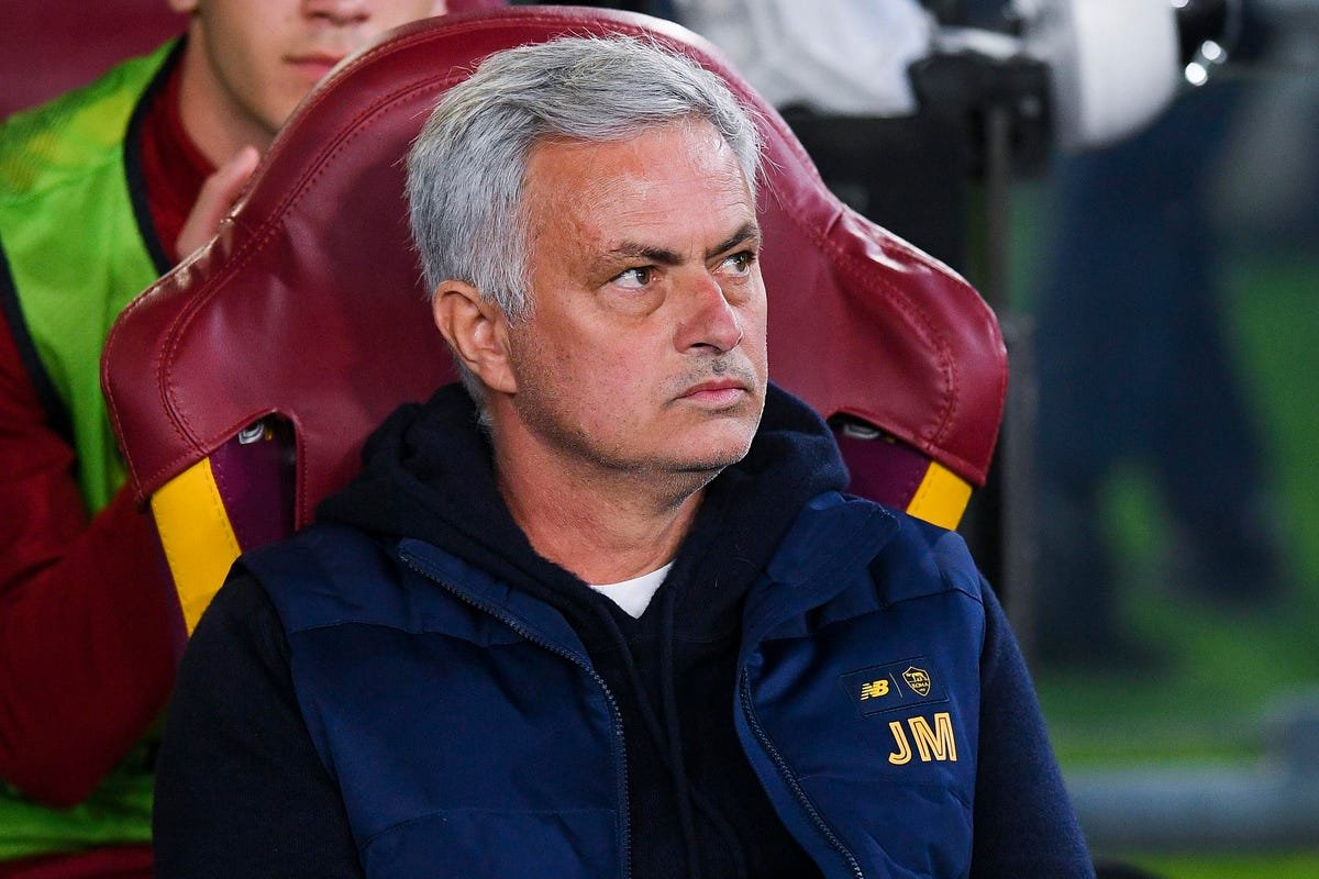Mercato : Négociations entre José Mourinho et le PSG