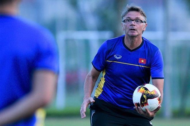 Philippe Troussier, un temps lié au poste de sélectionneur du Bénin, fait une grosse révélation sur son futur