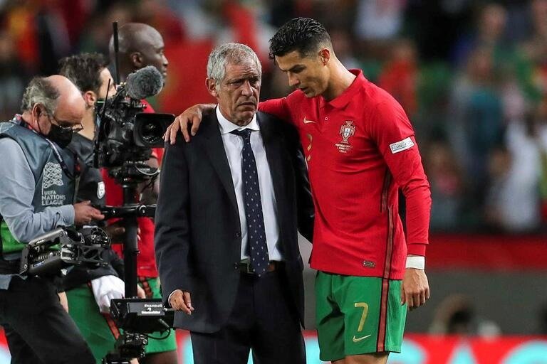 Mondial 2022 : Ça a chauffé entre Cristiano Ronaldo et le sélectionneur du Portugal, Fernando Santos