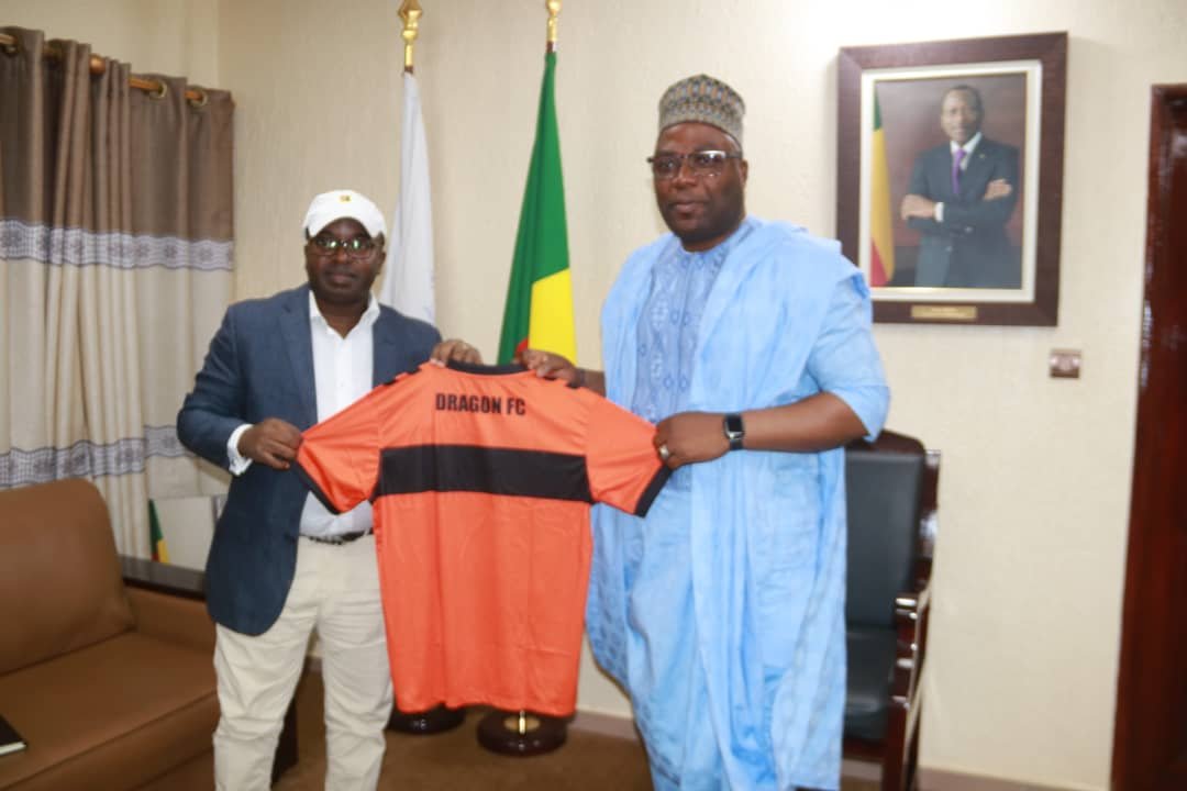 Après la résolution de la crise aux Dragons de l’Ouémé : Le président Jude chez le maire de Porto-Novo