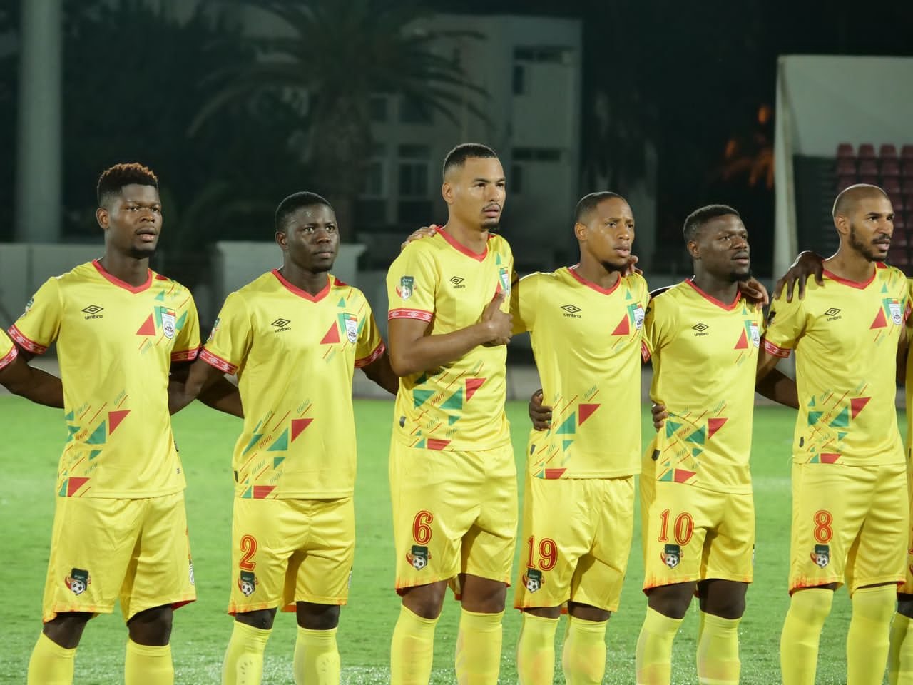 La communauté béninoise vivant au Maroc apporte du soutien à Stéphane Sessegnon et ses coéquipiers