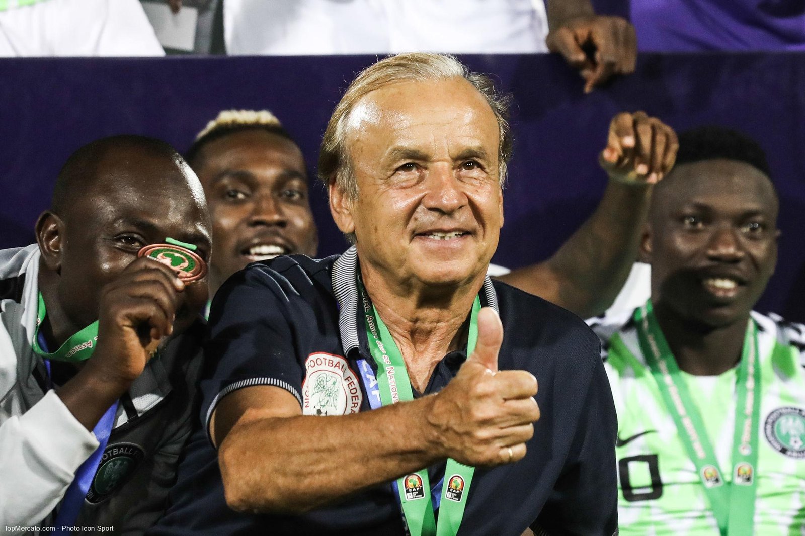 La FIFA ordonne au Nigeria de dédommager de Gernot Rohr