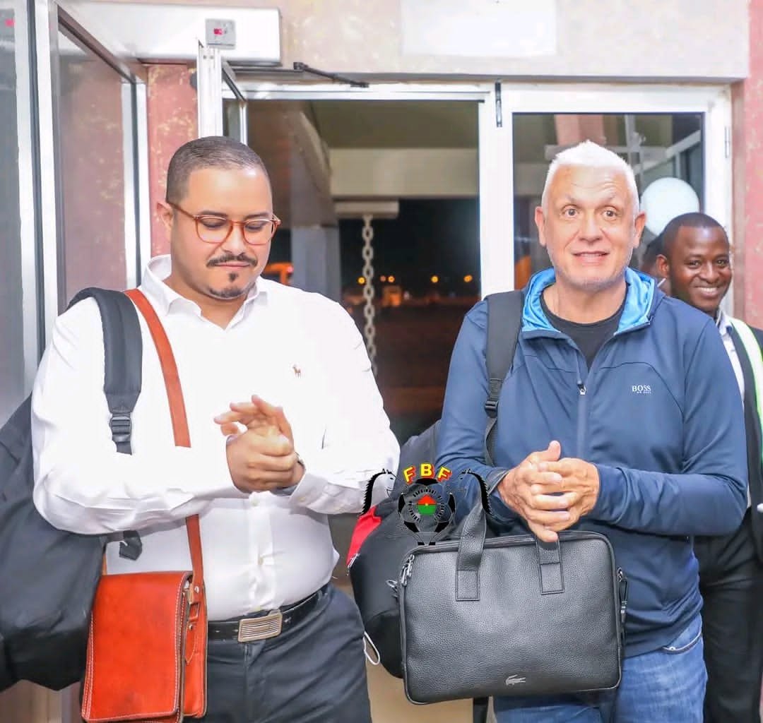 Burkina-Faso : Le nouveau sélectionneur, Hubert Velud débarque au pays