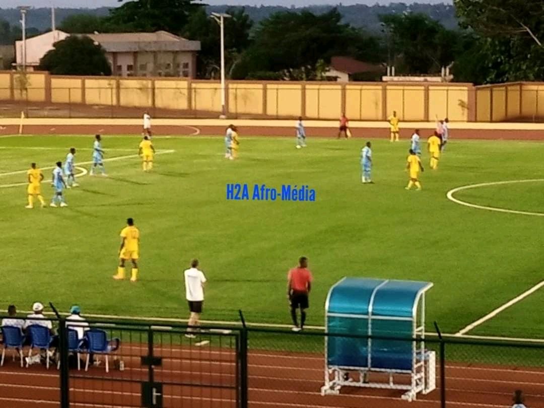 Préparatifs UFOA B : Écureuils U20 et Dadjè FC se neutralisent en amical