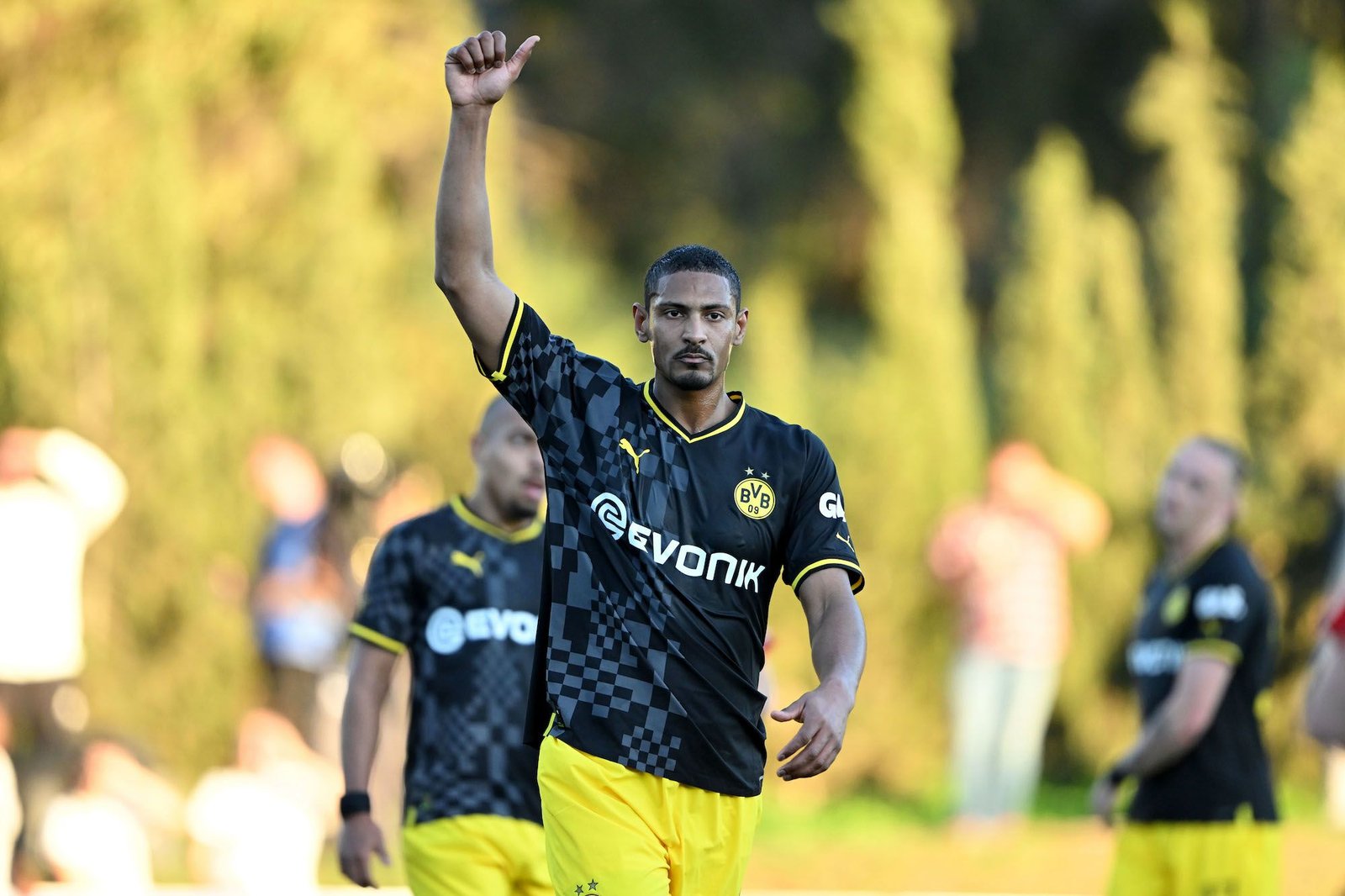 Sébastien Haller claque un triplé en match amical