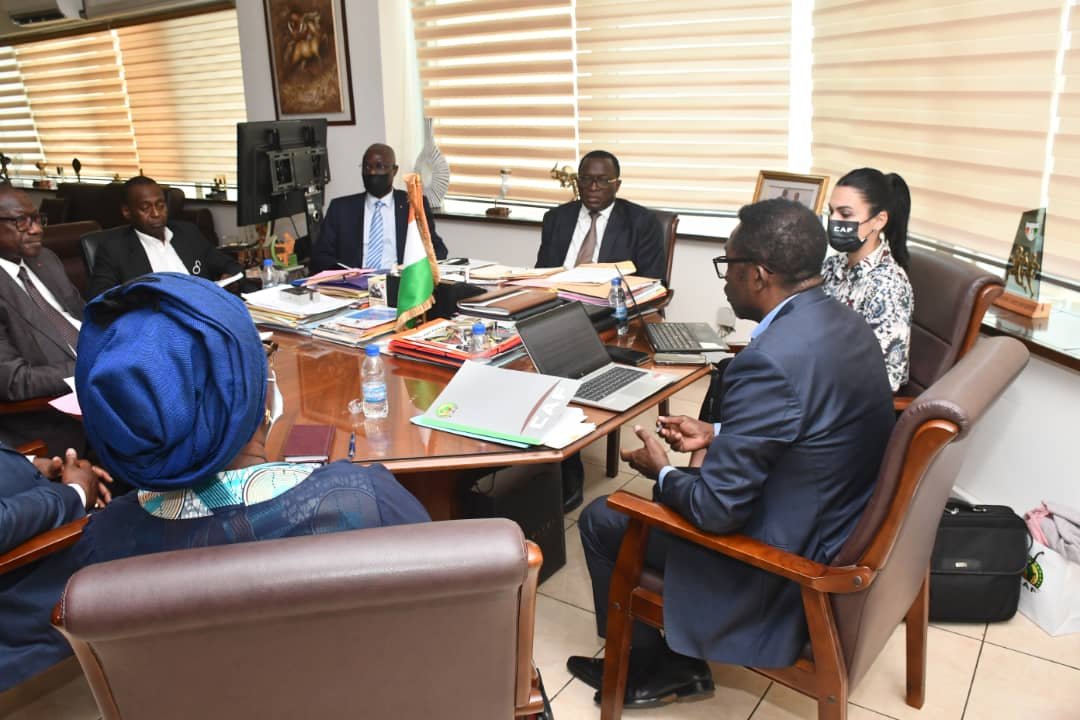 Can 2023 : Le secrétaire général de la CAF en mission en Côte d’Ivoire