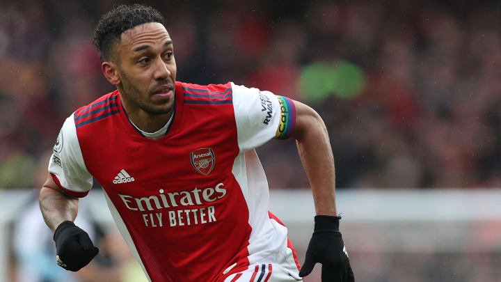 🔴 Officiel : Pierre-Emérick Aubameyang est désormais joueur du FC Barcelone