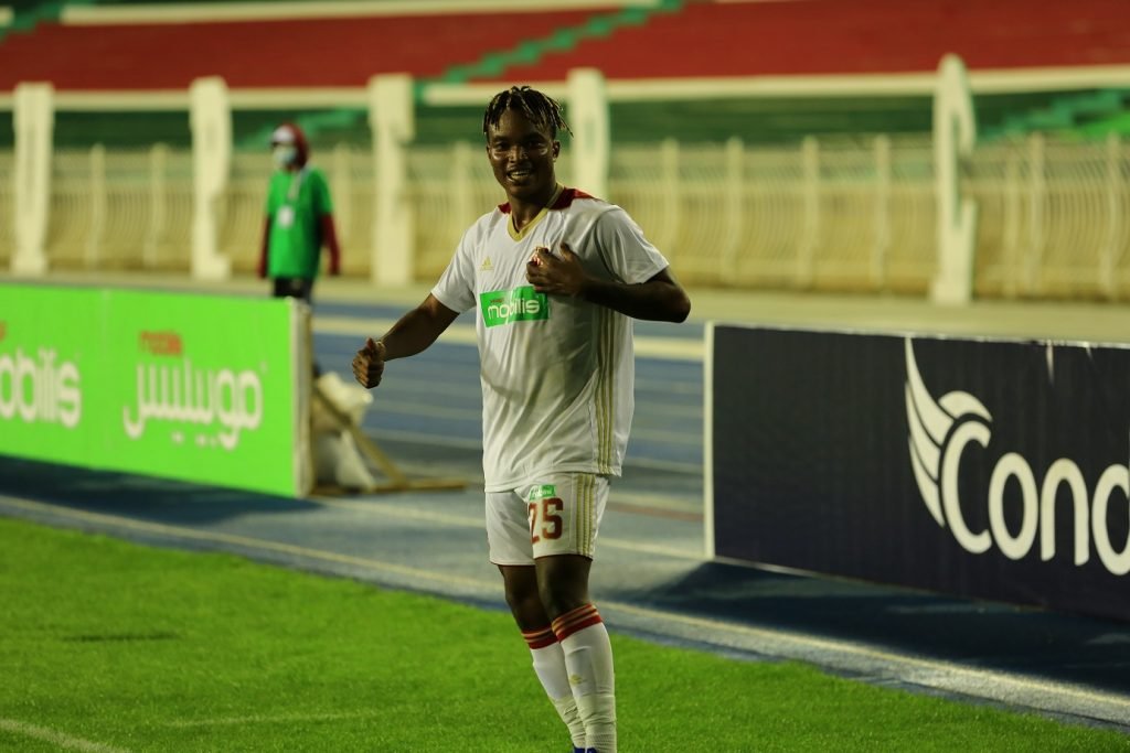 USM Alger Vs CS Constantine: Le but de l’Écureuil Marcellin Koukpo qui sauve son équipe (Vidéo)
