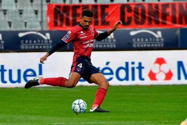 Mercato : L’Écureuil Cédric Hountondji prolongé