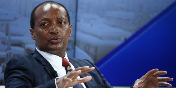 Motsepe fait un don de 200 000 dollars aux musulmans du Cameroun