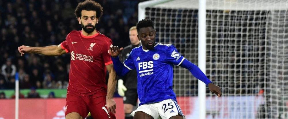 Liverpool tombe devant Leicester